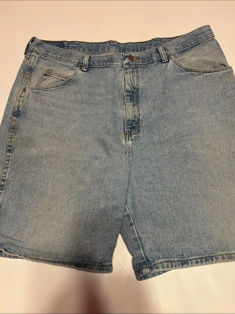 Vintage Wrangler Hero Originals Light Wash Relaxed Fit Jeans Size 38